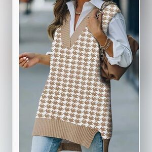 Women’s Tan and White Houndstooth Sweater Vest